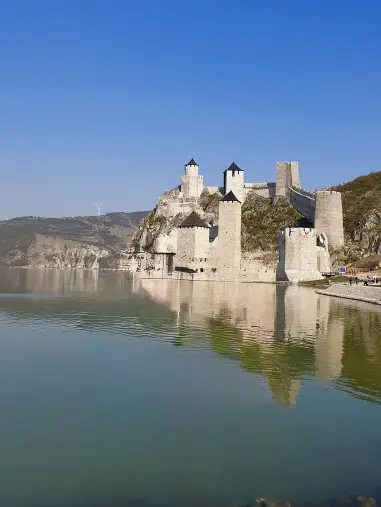 Kruzer „Ostara“ otvorio nautičku sezonu u Golupcu