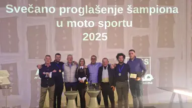 Požarevački „Vatreni“ šampioni Srbije u moto-krosu za sezonu 2025