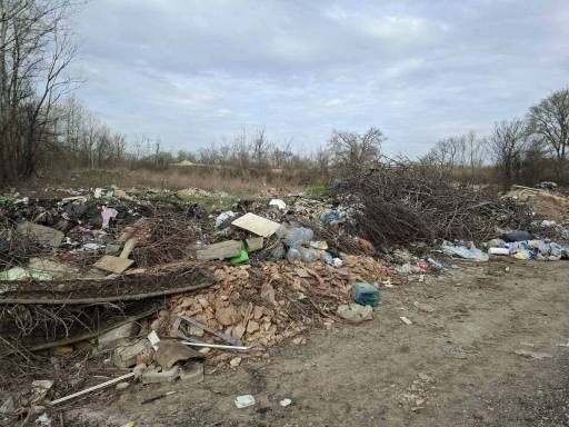 Sanirana divlja deponija u Bratincu: Uklonjene velike količine otpada