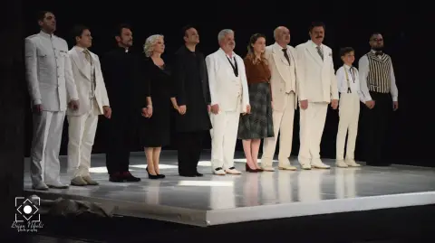 „Glembajevi“ obeležili veče: Laziću nagrada stručnog žirija, Markoviću priznanje publike