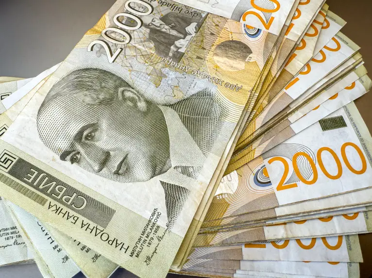 Objavljeni podaci o zaradama za mart: Evo kolike su plate u Srbiji i Braničevskom okrugu