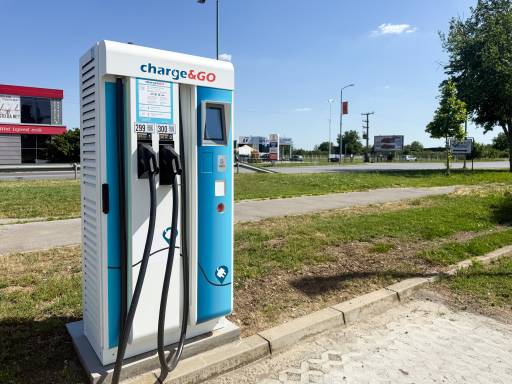 Požarevac dobio brzi punjač za električne automobile