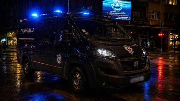 Policija zaplenila kokain i marihuanu, uhapšena dvojica muškaraca