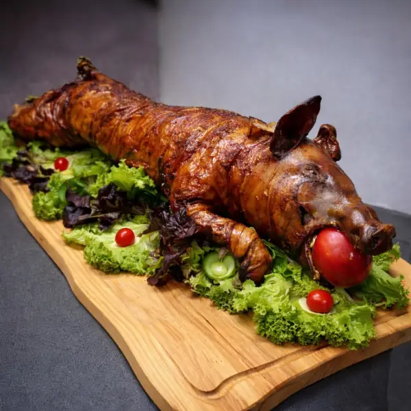 Od kilograma do „celog praseta“: Koliko će vas koštati pečenje za Vaskrs